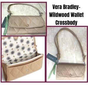 Vera Bradley-Wildwood Wallet Crossbody